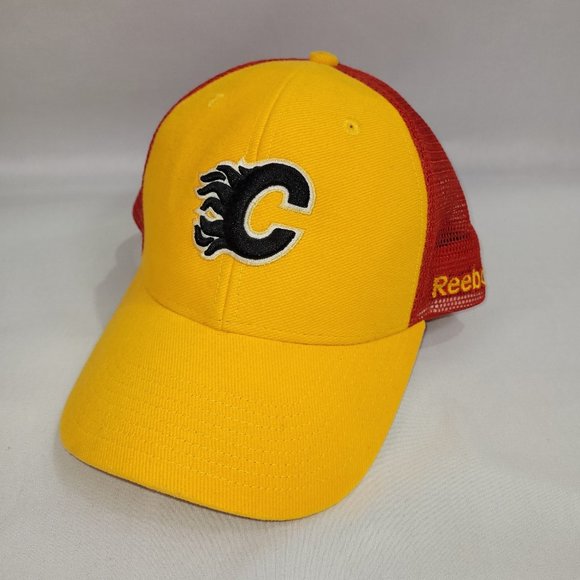 NHL Calgary Flames Reebok Snapback Hat - Picture 1 of 1